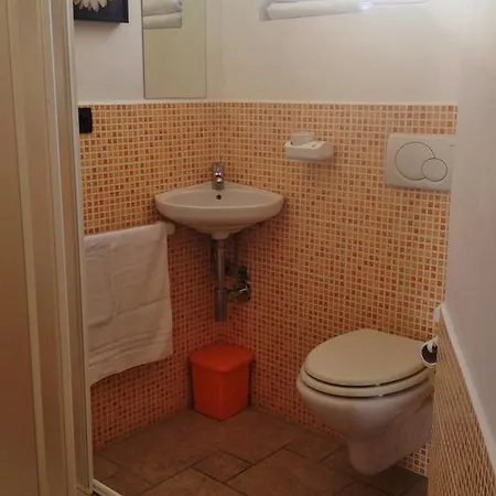 Cheap Holidays Bed & Breakfast 3*