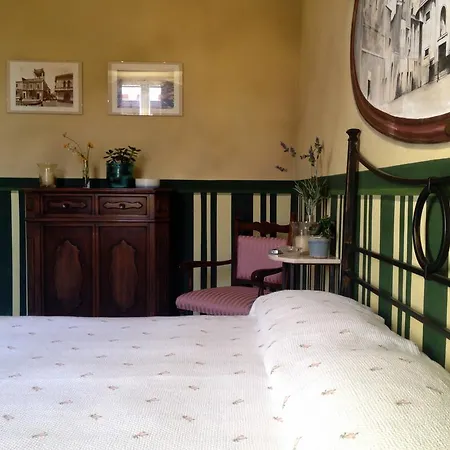 Cheap Holidays Bed & Breakfast