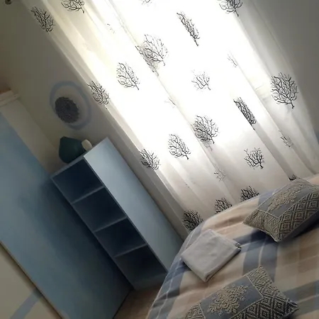 Cheap Holidays לינה וארוחת בוקר