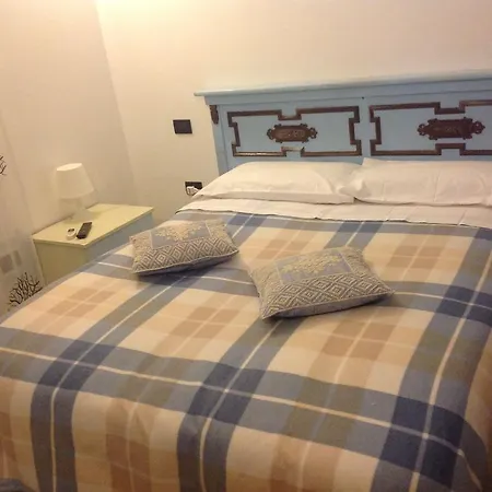 Cheap Holidays Bed & Breakfast *
