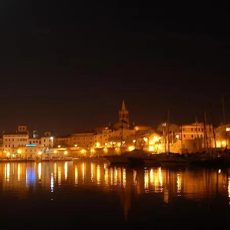 Cheap Holidays לינה וארוחת בוקר